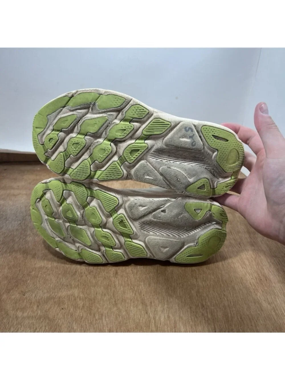 Hoka One One please review